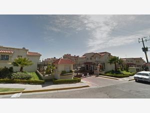 Casa en Venta en Urbi Quinta Montecarlo Cuautitlán Izcalli