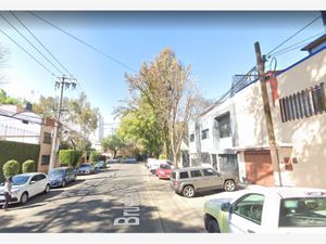 Casa en Venta en Del Carmen Coyoacán