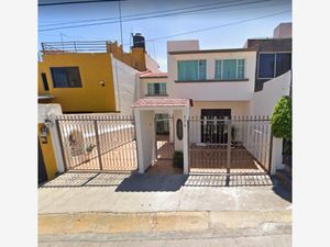 Casa en Venta en Jardines de Satelite Naucalpan de Juárez