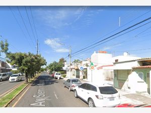 Casa en Venta en Las Aguilas Zapopan