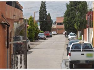 Casa en Venta en San Jeronimo Chicahualco Metepec