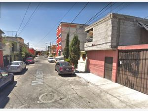 Casa en Venta en Jardines de los Báez 2a Sección Ecatepec de Morelos