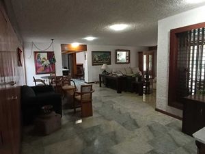 CASA EN VENTA LOMAS DEL VALLE