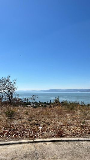 TERRENOS CON VISTA AL LAGO EN AJIJIC LOTE 37