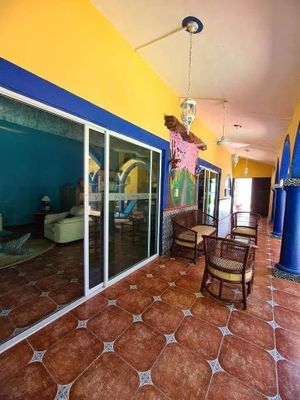 A la venta Hermoso HOTEL con temática colonial Chicxulub puerto