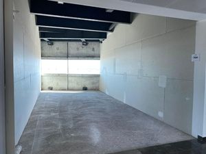 Renta de Oficina Moderna en el Edificio SkyWork Norte de Merida