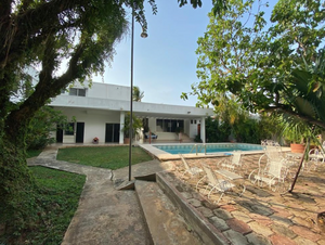 CASA EN JARDINES DE MERIDA