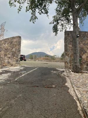 380 Se Vende Terreno Residencial en La Estadia, Zona Esmeralda, Edo.Mex