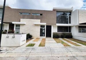 CASA EN RENTA EN RINCON DE LA MONTAÑA, MORELIA