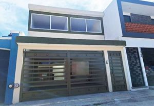 CASA EN VENTA EN FRACCIONAMIENTO LOMAS, MORELIA