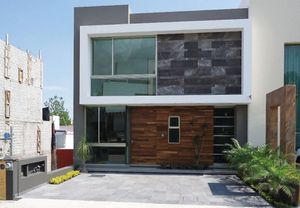 CASA EN VENTA EN VISTAS ALTOZANO, MORELIA