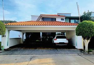 CASA EN VENTA EN BUGAMBILIAS, MORELIA