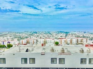 CASA EN VENTA De 4 recámaras y vista al mar en Playas de Tijuana