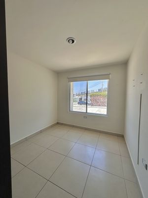 Departamento en renta en planta baja Bonaterra 7.0