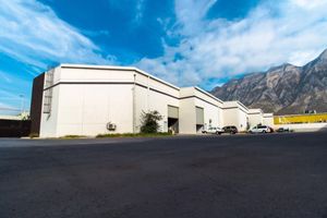 Bodega en renta en Santa Catarina