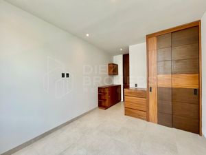 CASA EN  VENTA EN SOLARES SANTILLANA 2