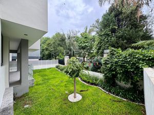 Casa en Venta en Valle Real , Coto Florencia