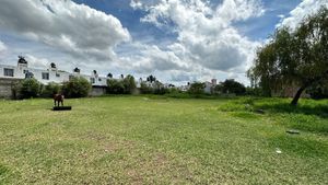 Terreno en venta a unas cuadras de carretera chapala