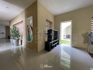 Casa en Venta en Fracc. Lomas de Santa Anita Residencial Jardin