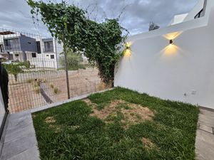 Casa Perimetral en Venta en Fraccionamiento Madeiras