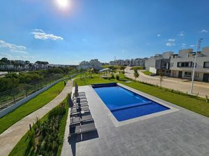 Casa a super precio en Valle Imperial - Andromeda