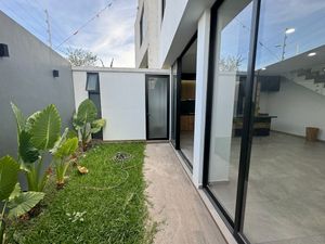 Casa a Estrenar con vista a parque en Valle Imperial