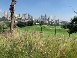 LUJO y SEGURIDAD con un ESTUPENDA vista al green de golf