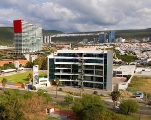 LOCALES COMERCIALES EN RENTA PARA SHOWROOM EN CENTRO SUR,  QUERÉTARO