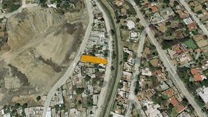 TERRENO HABITACIONAL EN VENTA  CERCA DEL PARQUE SANTIAGO EN QUERETARO.