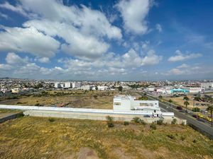 LOCAL EN RENTA EN PLANTA BAJA EN LA ZONA DE CENTRO SUR, QUERÉTARO