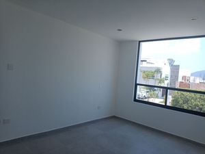 CASA EN VENTA EN SAN ISIDRO, JURIQUILLA