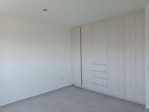 CASA EN VENTA EN SAN ISIDRO, JURIQUILLA