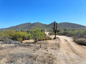 TERRENO EN CERRITOS