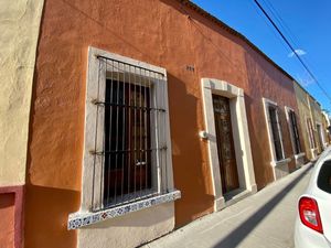 Casa en renta en Abasolo, Barrio del Encino, Aguascalientes, Aguascalientes,  Ags., 20240. dportenis - Ags. El Parian, Zona Centro, Subway Centro