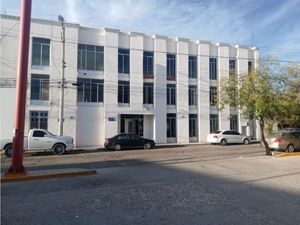 Edificio en Renta para Oficinas o Institución Educativa en San Cayetano