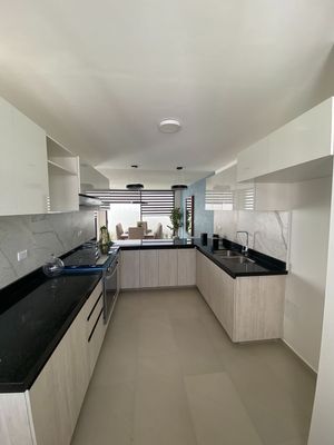 Casa Venta  en Residencial al Poniente de Aguascalientes.