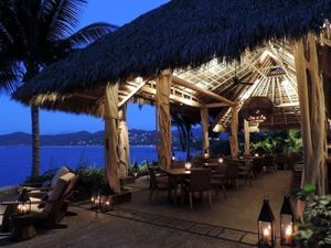 Preventa mansión en punta de mita con playa