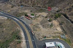 Terreno en Venta para Bodegas Nave Industrial en La Venta del Astillero