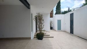 Casa de Lujo en Venta o Renta en Juriquilla Querétaro Villas del Mesón