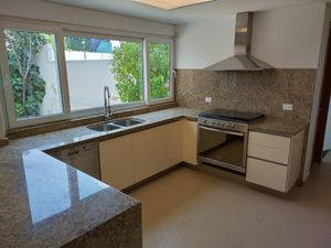 CASA EN VENTA USO DE SUELO MIXTO EN LOMAS DE CHAPULTEPEC