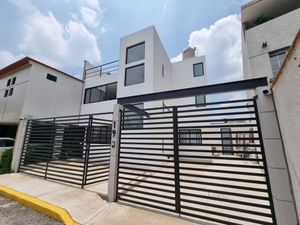 Casa remodelada en fraccionamiento venta