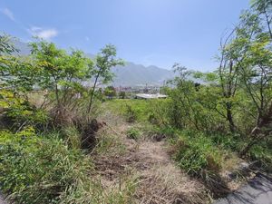 TERRENO EN VENTA EN LOMAS DE VALLE ALTO