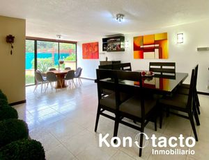 CASA EN VENTA EN LOMAS DE LAS ÁGUILAS