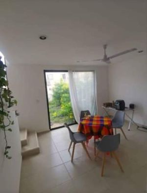 Casa con 2 habitaciones y amenidades de lujo en renta en Conkal , Mérida
