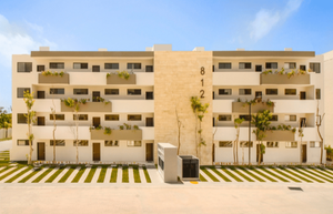 Departamento nuevo de 3 recámaras en venta en Playa Del Carmen