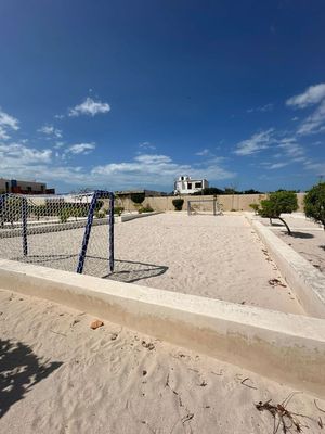 Townhouse de playa con 2 habitaciones y alberca en venta en Chicxulub, Puerto,