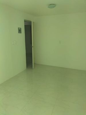 Renta Oficina en Lomas de Boulevares Tlalnepantla