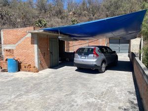 Venta Casa en Obra con Excelente Vista en Zona Esmeralda