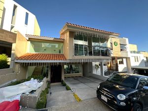 Venta Casa en Vila Punta Atizapán