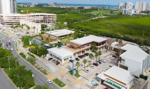 Local en renta en Puerto Cancún Bonampak